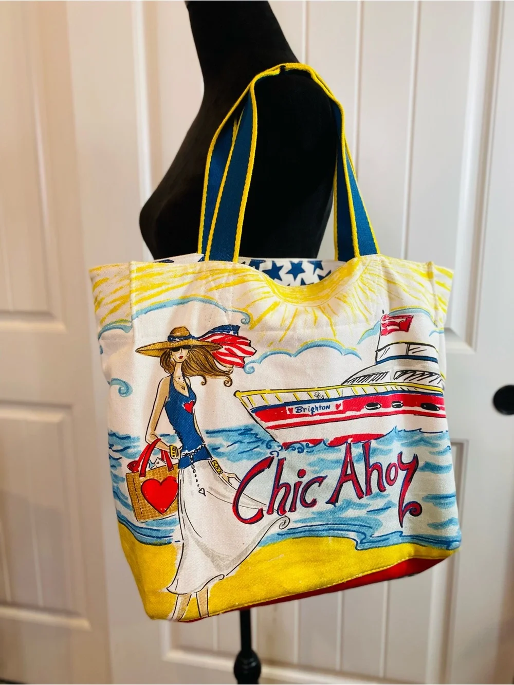 Brighton Beach Illustrated Canvas Tote Bag in Multi-Color - Picture 3 of 16